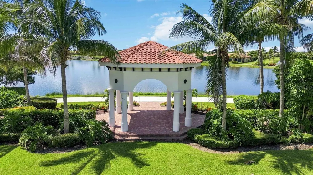 13115 BORREGO STREET Venice, FL 34293