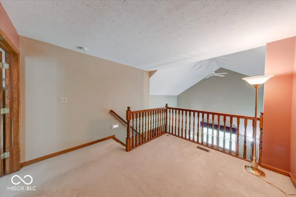 671 Brook Drive Greenwood, IN 46143