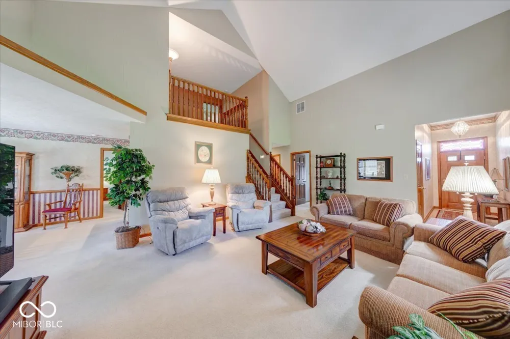 671 Brook Drive Greenwood, IN 46143