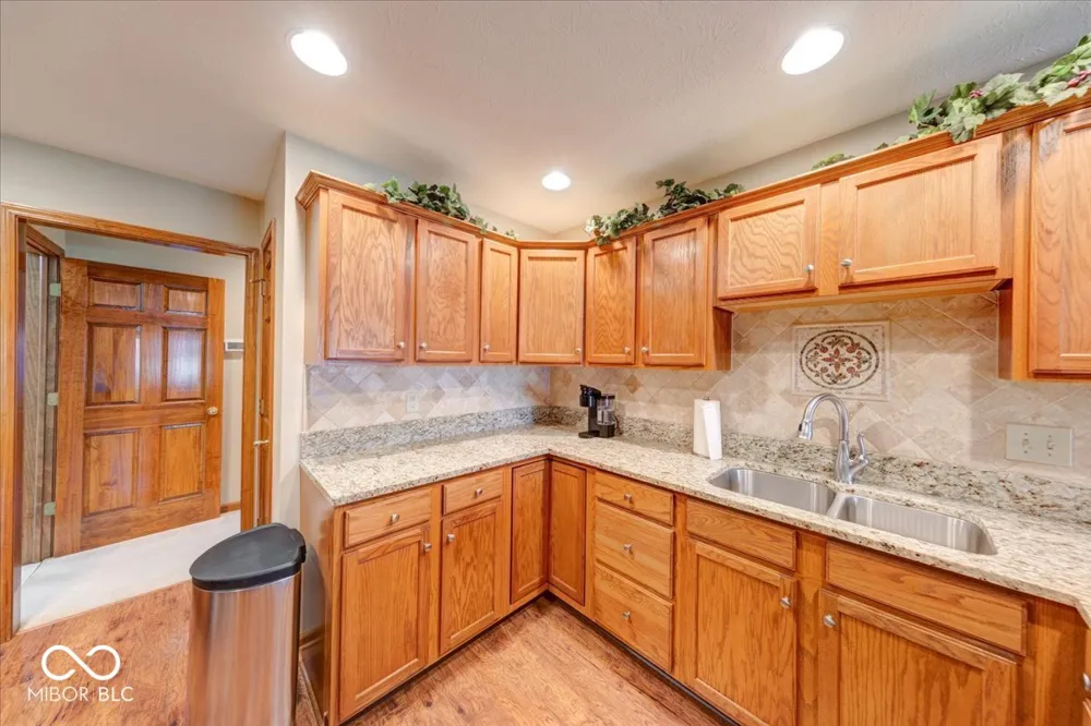 671 Brook Drive Greenwood, IN 46143