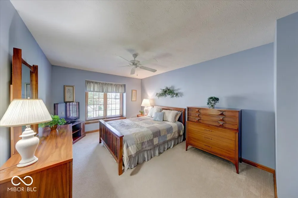 671 Brook Drive Greenwood, IN 46143