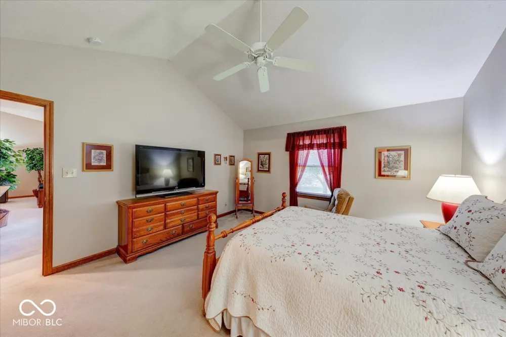 671 Brook Drive Greenwood, IN 46143