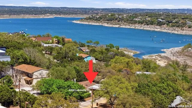 1268 LAKESIDE DR W Canyon Lake, TX 78133