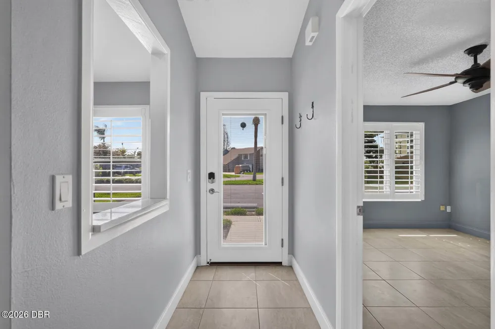 163 Breezeway Court New Smyrna Beach, FL 32169