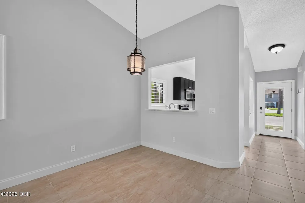 163 Breezeway Court New Smyrna Beach, FL 32169