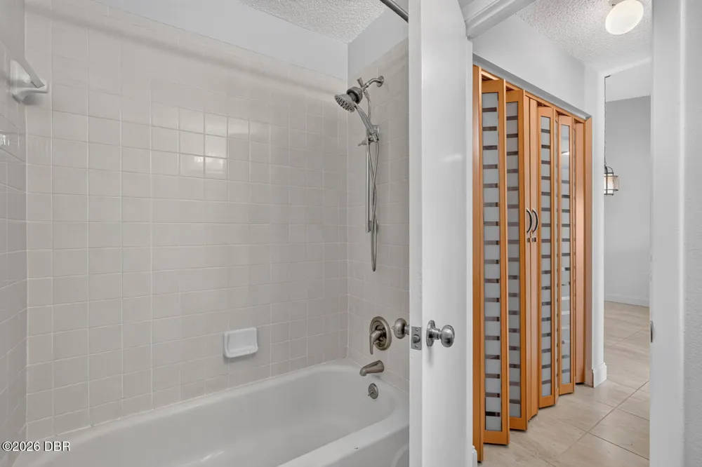 163 Breezeway Court New Smyrna Beach, FL 32169