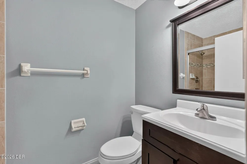 163 Breezeway Court New Smyrna Beach, FL 32169