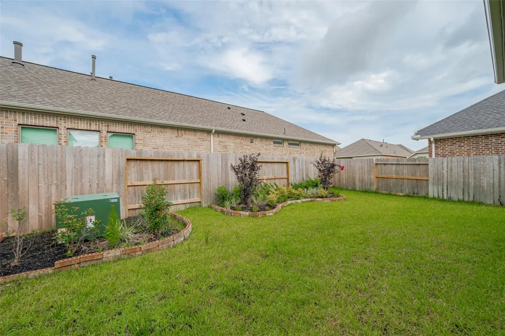 16331 Verbena Glen Drive Hockley, TX 77447