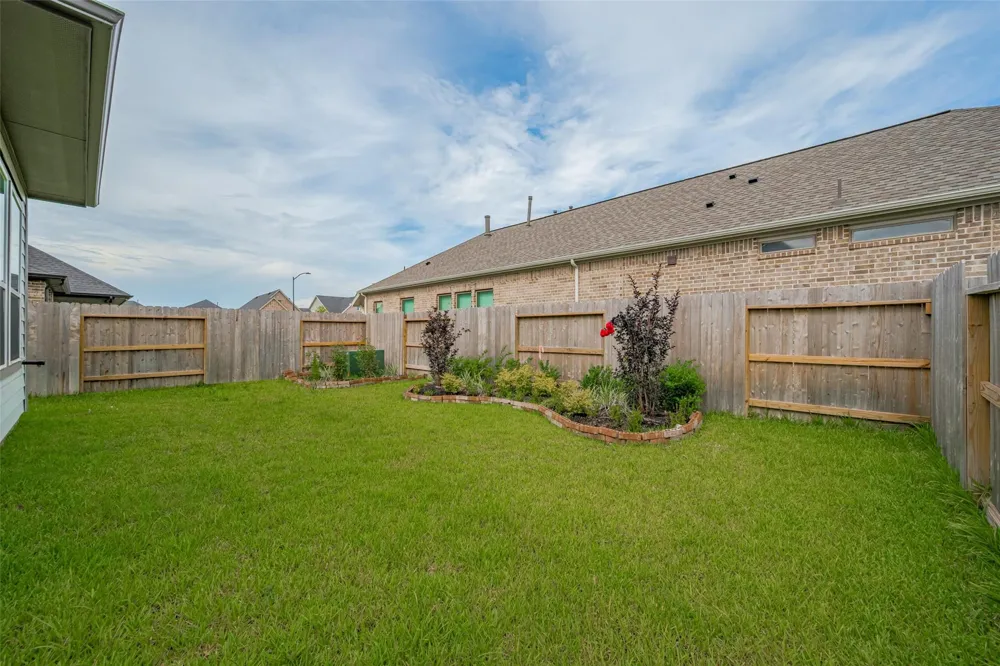 16331 Verbena Glen Drive Hockley, TX 77447