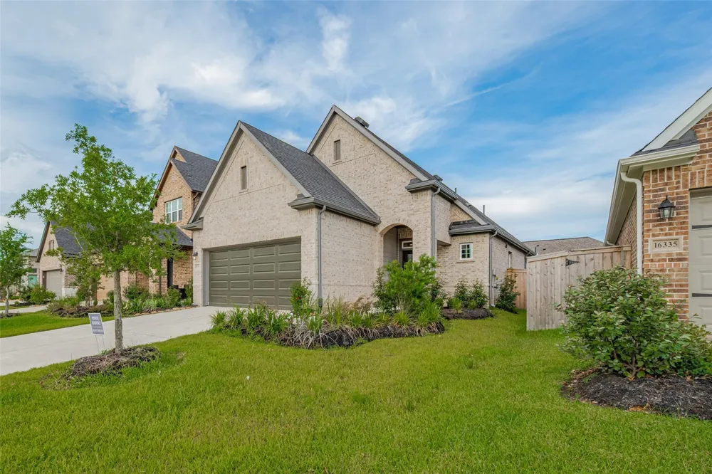16331 Verbena Glen Drive Hockley, TX 77447