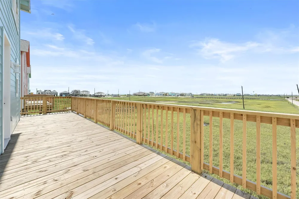 234 Bay Avenue Surfside Beach, TX 77541