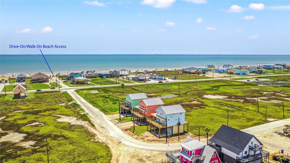234 Bay Avenue Surfside Beach, TX 77541