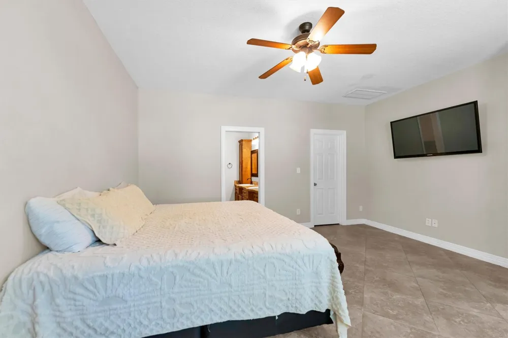 318 Shawnee Drive Conroe, TX 77316