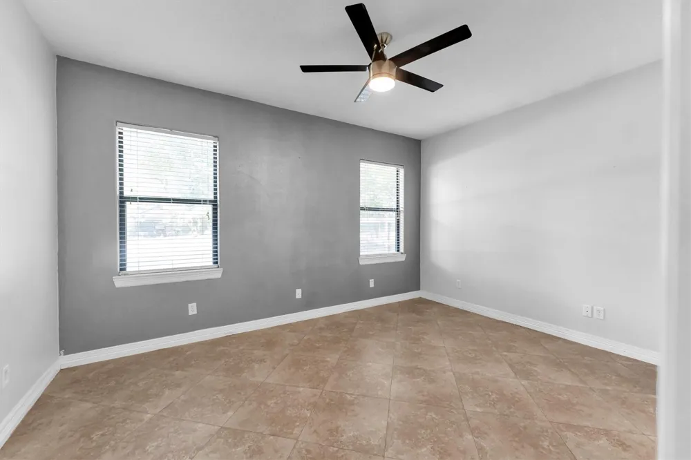 318 Shawnee Drive Conroe, TX 77316