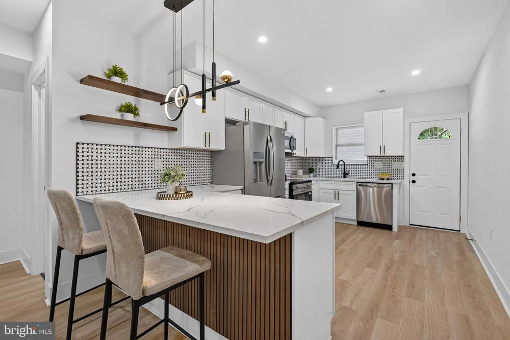 758 MELVILLE AVENUE Baltimore, MD 21218