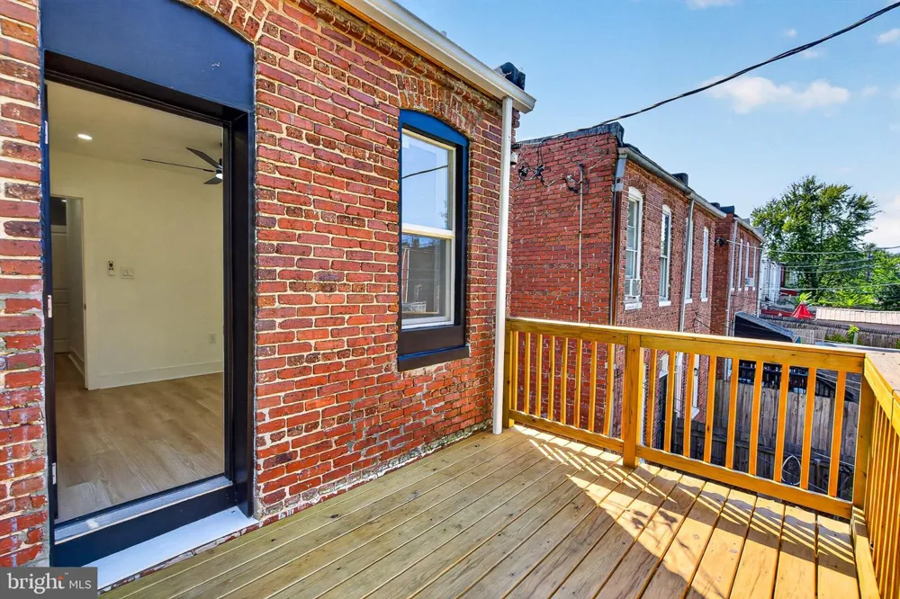758 MELVILLE AVENUE Baltimore, MD 21218