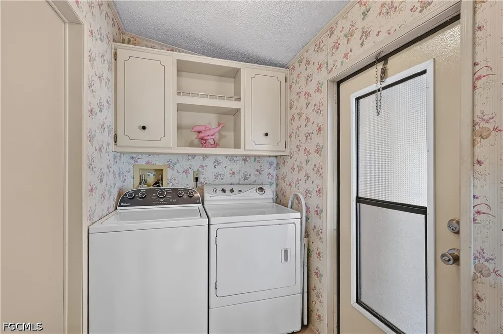 Shrub Lane S North Fort Myers, FL 33917