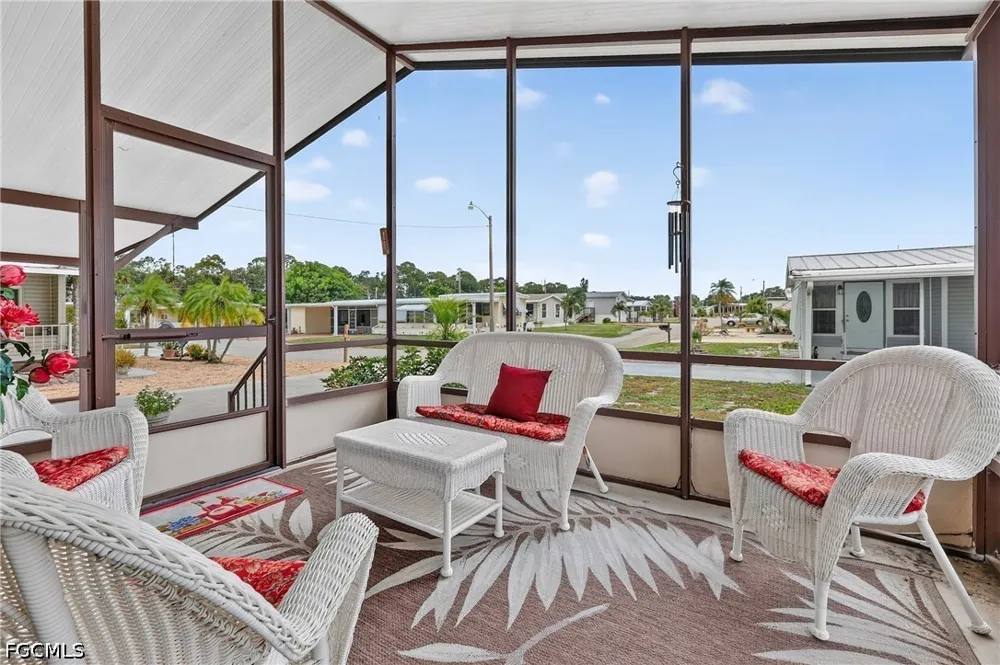 Shrub Lane S North Fort Myers, FL 33917