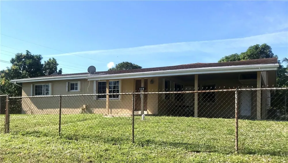 651 SW 26TH AVENUE Fort Lauderdale, FL 33312