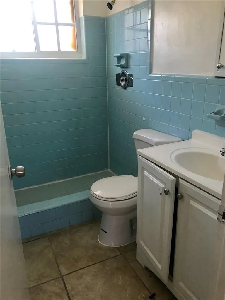 651 SW 26TH AVENUE Fort Lauderdale, FL 33312