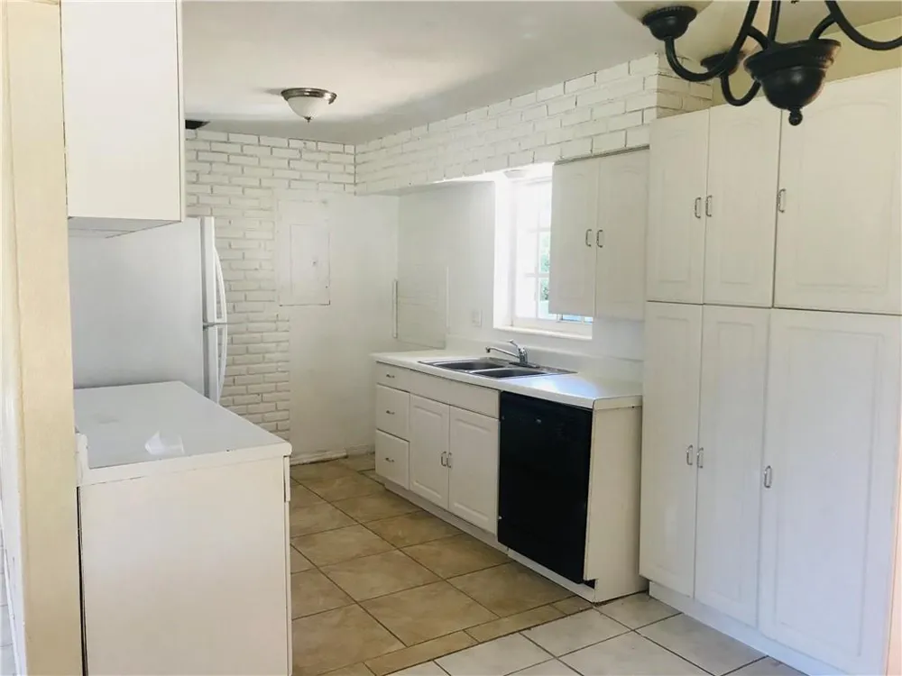 651 SW 26TH AVENUE Fort Lauderdale, FL 33312