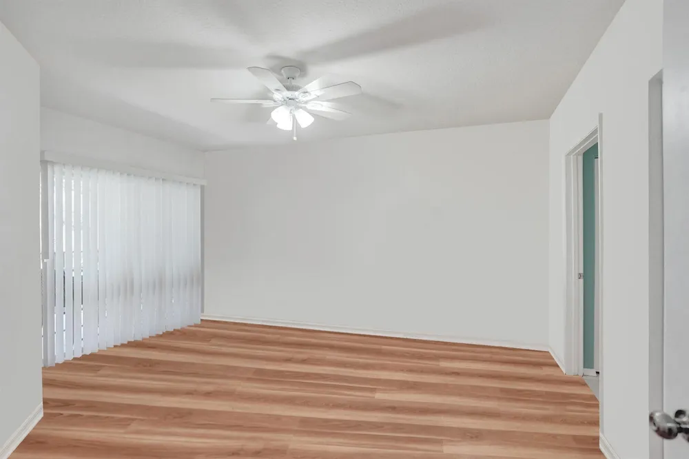 110 BELMONT LANE #110 North Lauderdale, FL 33068