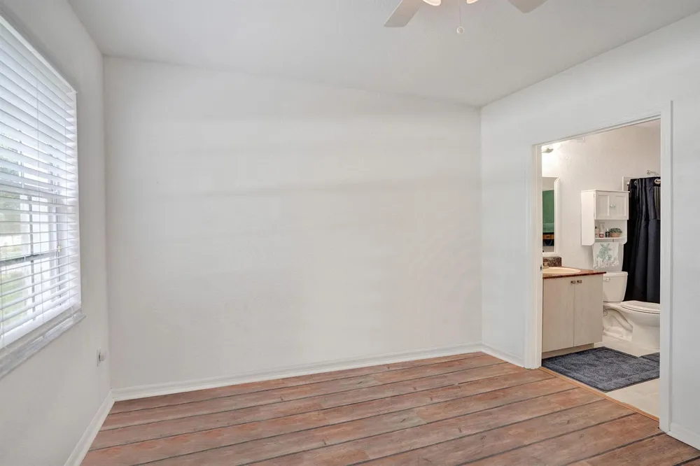 110 BELMONT LANE #110 North Lauderdale, FL 33068
