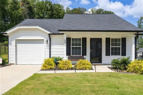 2334 Piccadilly Pines Court