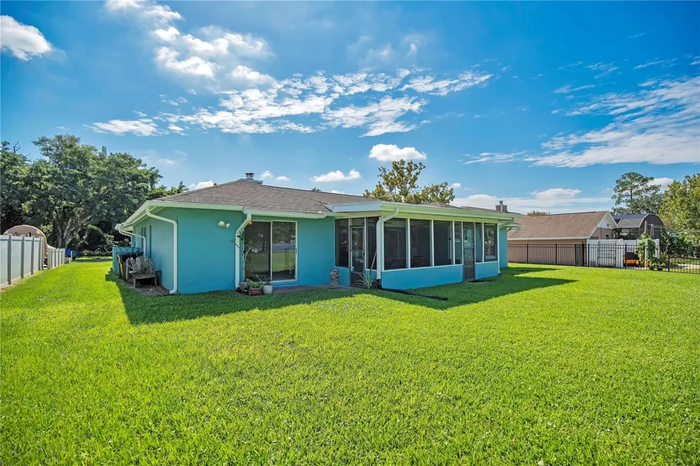 4520 BRIDGEWATER DRIVE Orlando, FL 32817