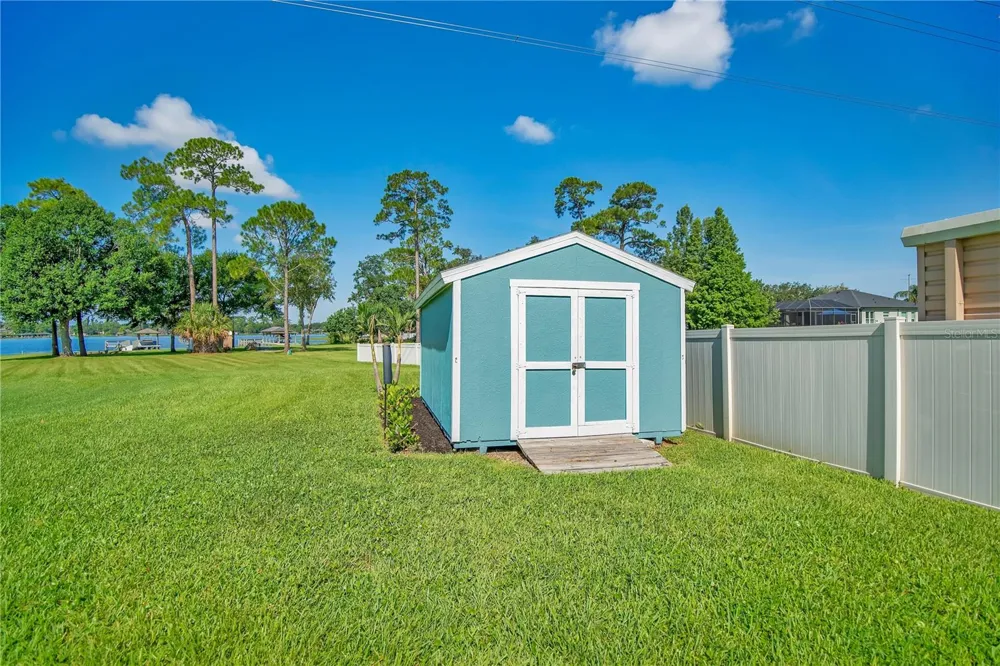 4520 BRIDGEWATER DRIVE Orlando, FL 32817