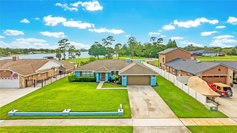 4520 BRIDGEWATER DRIVE Orlando, FL 32817