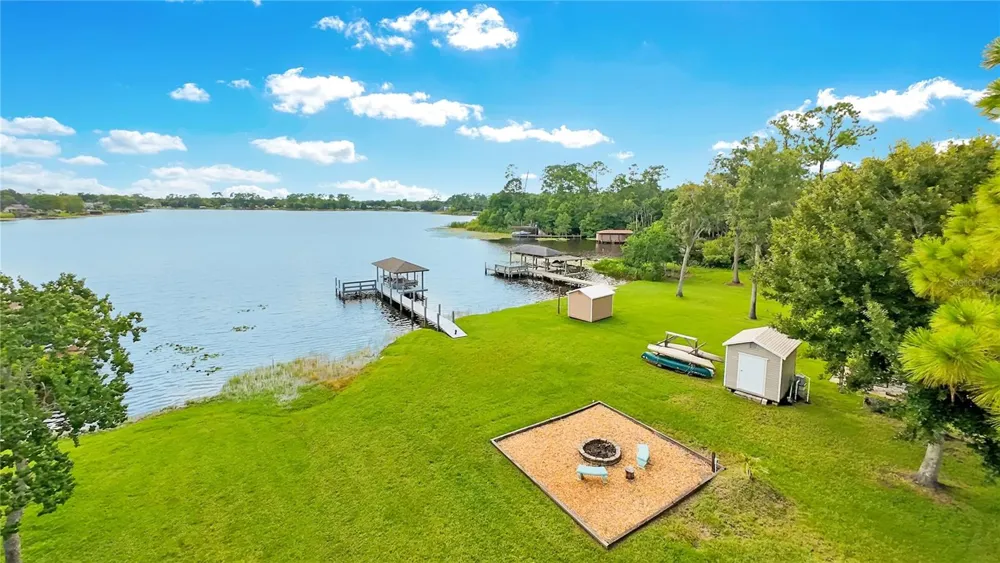 4520 BRIDGEWATER DRIVE Orlando, FL 32817