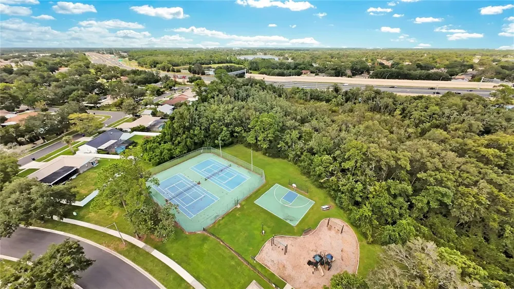 4520 BRIDGEWATER DRIVE Orlando, FL 32817