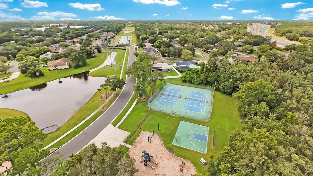 4520 BRIDGEWATER DRIVE Orlando, FL 32817