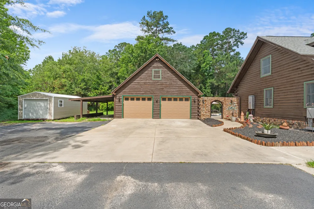817 Lakeview Road Statesboro, GA 30461