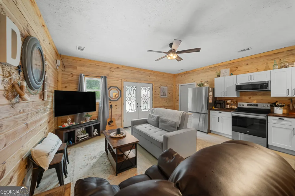 817 Lakeview Road Statesboro, GA 30461