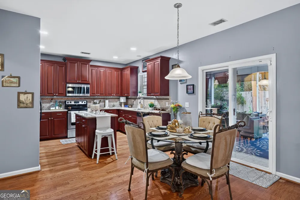 6 Castle Hill RD Savannah, GA 31419