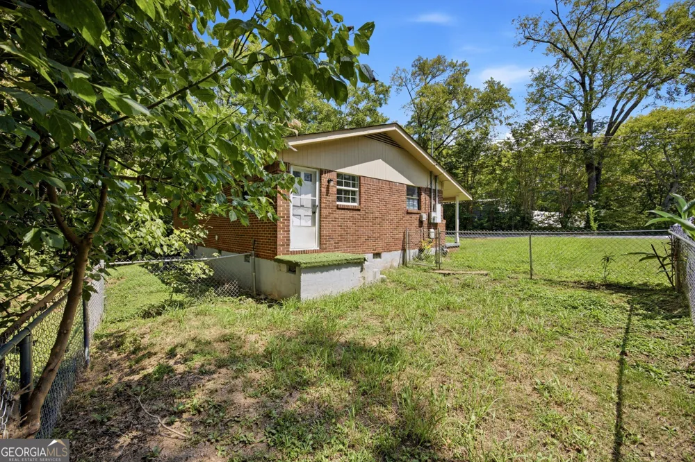 320 Smith CIR Tunnel Hill, GA 30755