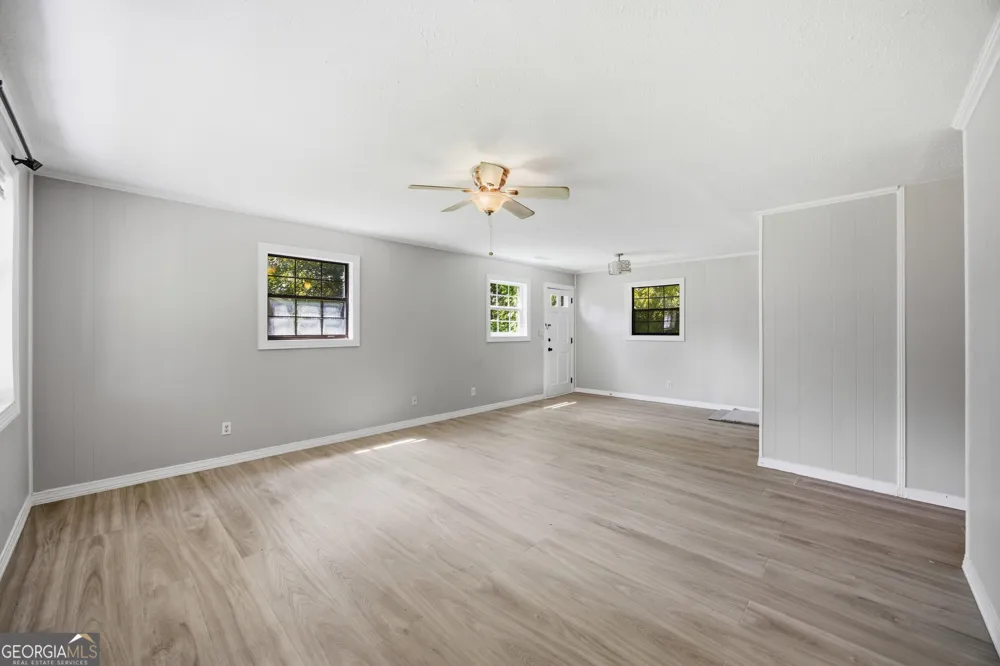 320 Smith CIR Tunnel Hill, GA 30755