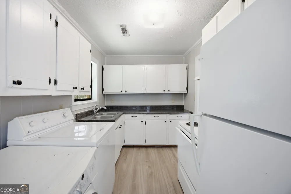 320 Smith CIR Tunnel Hill, GA 30755