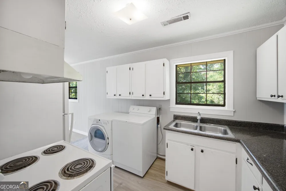 320 Smith CIR Tunnel Hill, GA 30755