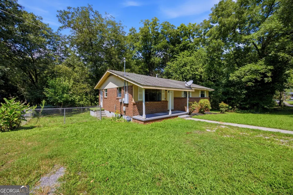 320 Smith CIR Tunnel Hill, GA 30755