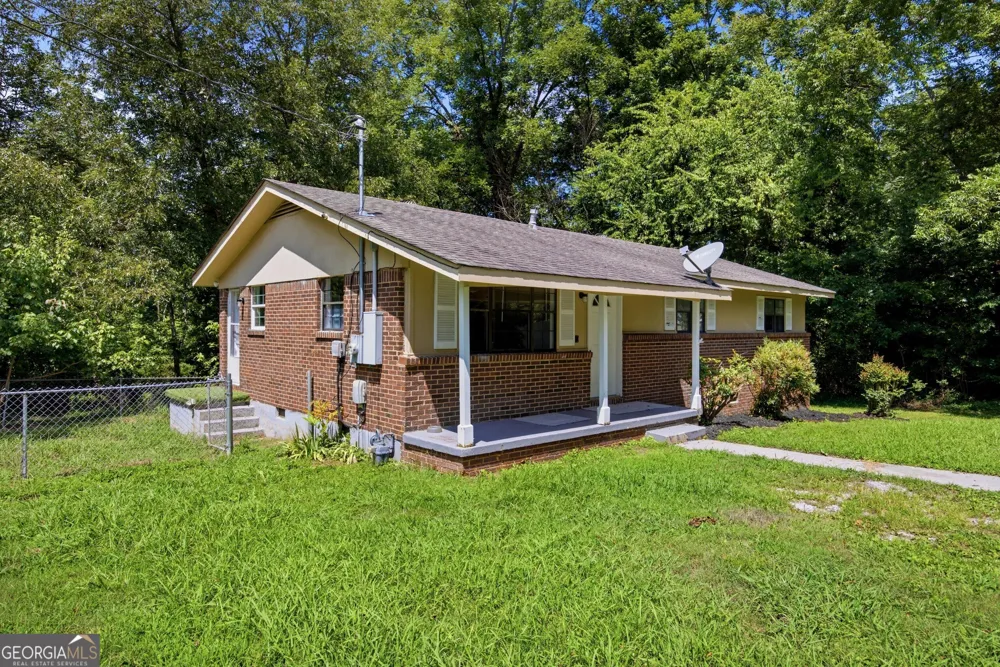 320 Smith CIR Tunnel Hill, GA 30755