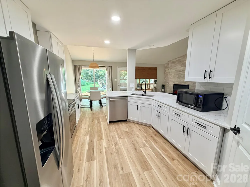 6836 Pin Oak Court Charlotte, NC 28226