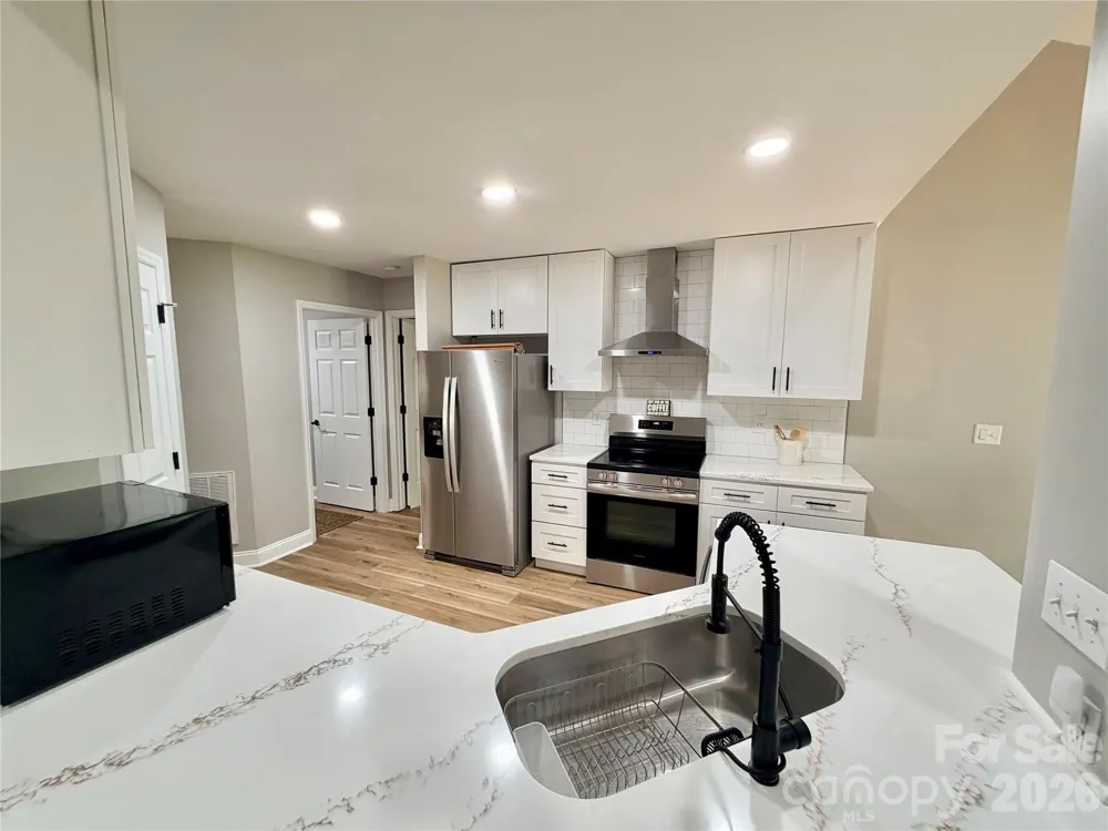 6836 Pin Oak Court Charlotte, NC 28226