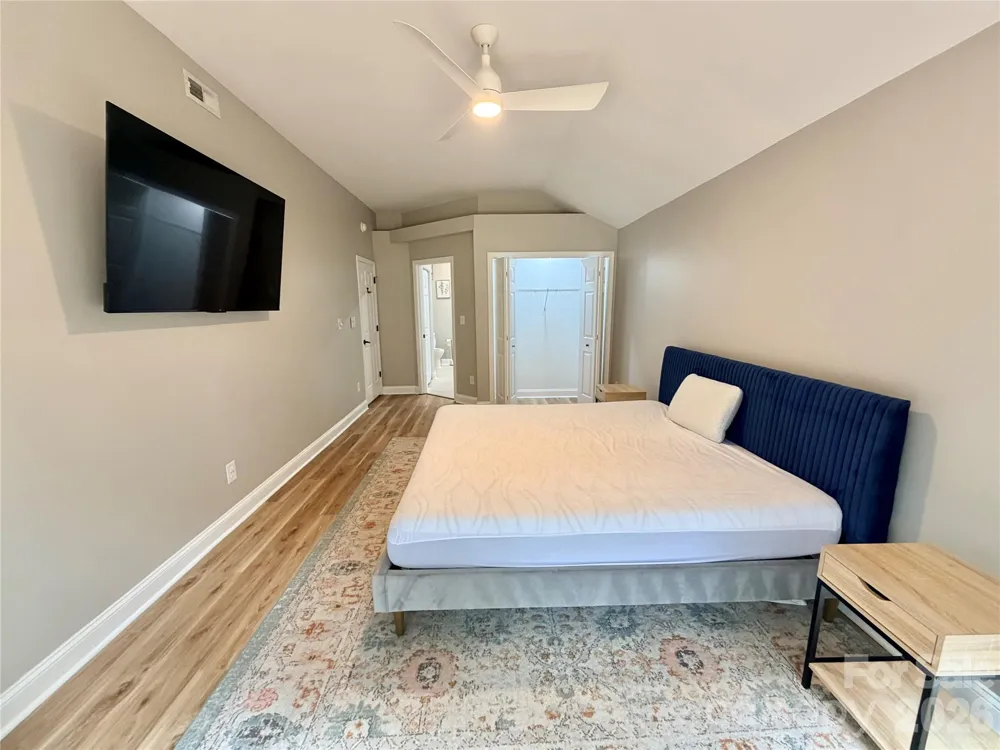 6836 Pin Oak Court Charlotte, NC 28226
