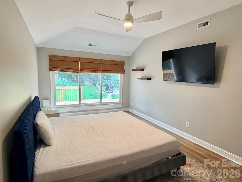 6836 Pin Oak Court Charlotte, NC 28226