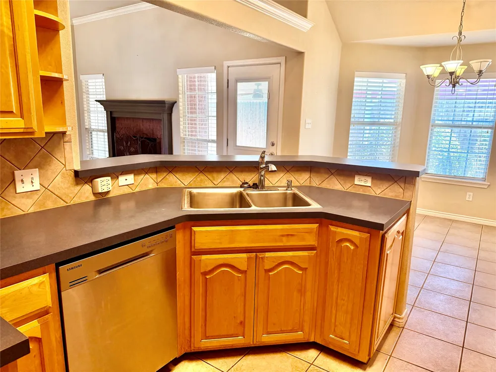 7325 Willow View Road Abilene, TX 79606