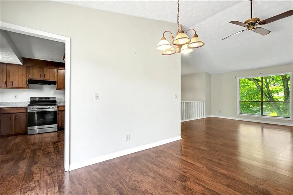 2571 Wildflower Lane Lawrenceville, GA 30044