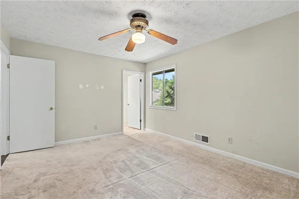 2571 Wildflower Lane Lawrenceville, GA 30044